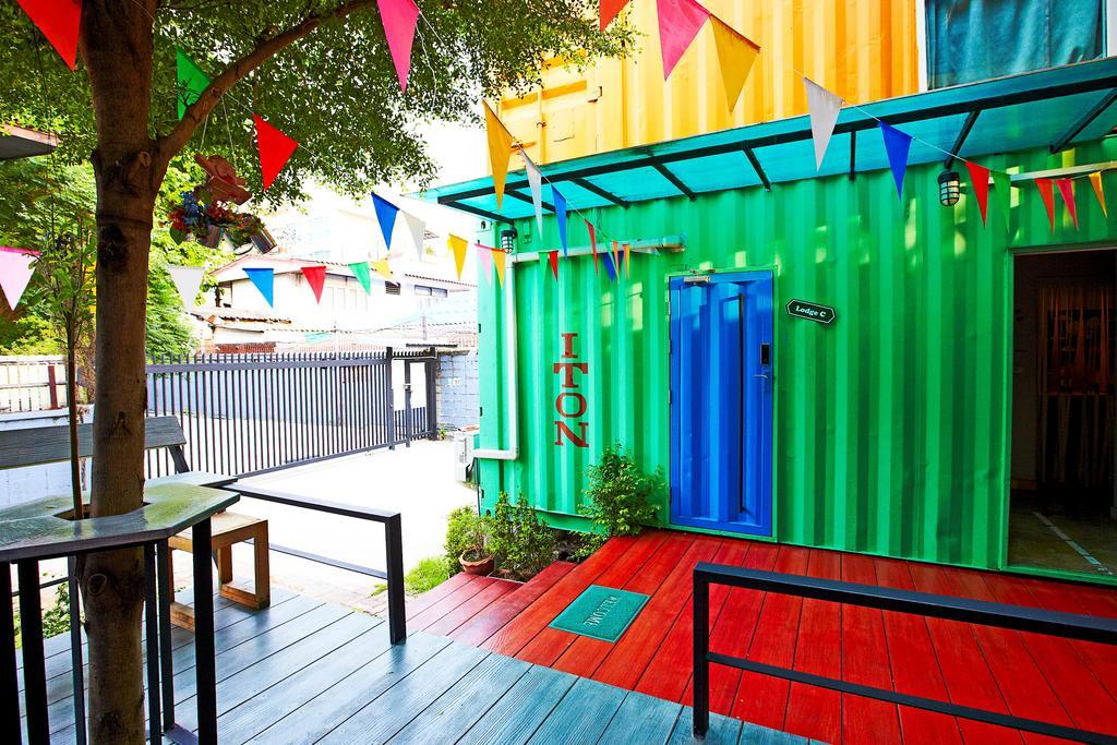 Wh Hostel 방콕 외부 사진
