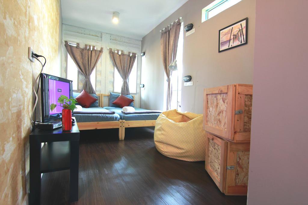 Wh Hostel 방콕 외부 사진