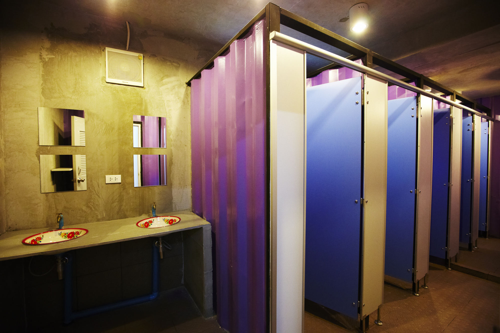 Wh Hostel 방콕 외부 사진