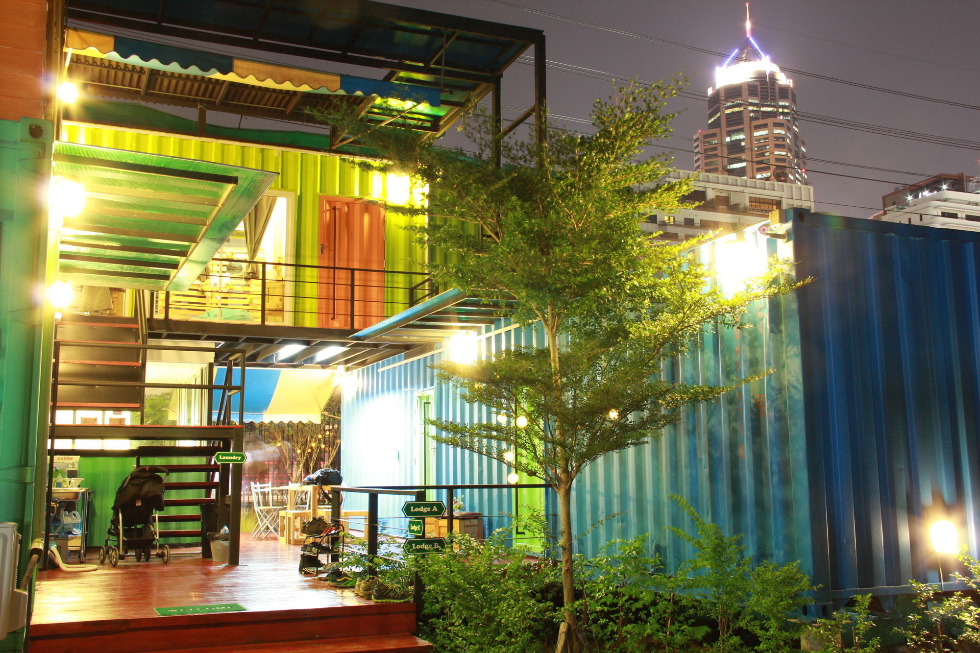 Wh Hostel 방콕 외부 사진